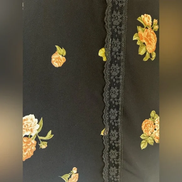 Reformation Sachi dress black size 2 Aphrodite floral - Picture 7 of 13